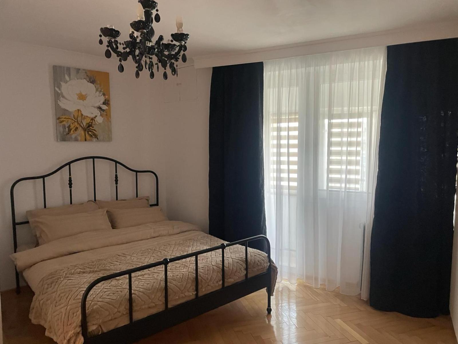 Emm Apartament - 100M Parc Si Metrou Tinererului Boekarest Buitenkant foto
