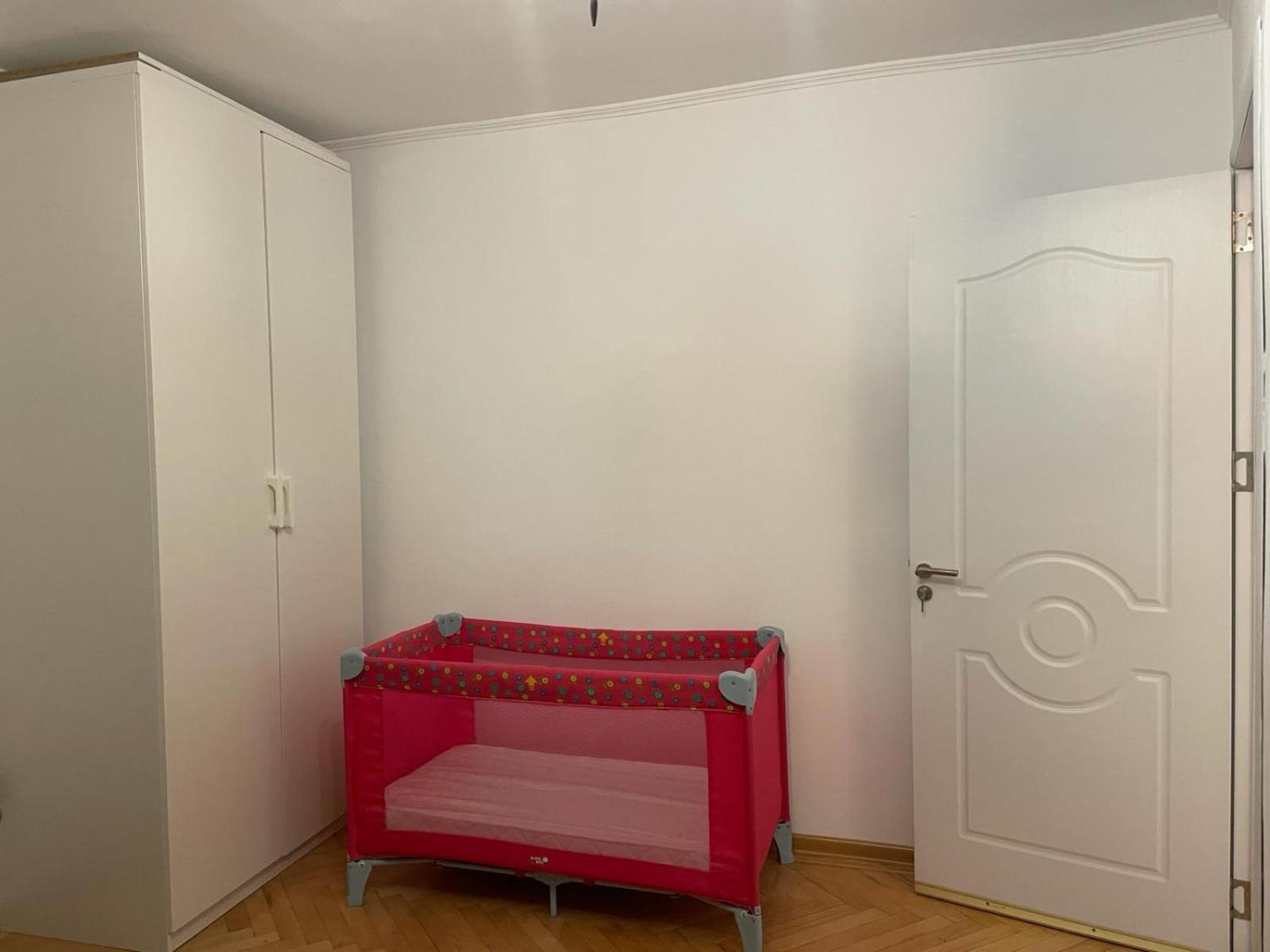 Emm Apartament - 100M Parc Si Metrou Tinererului Boekarest Buitenkant foto